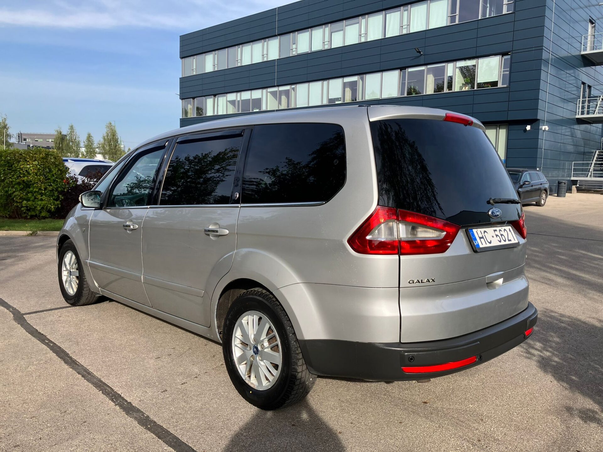 Ford Galaxy Ghia 7-vietas