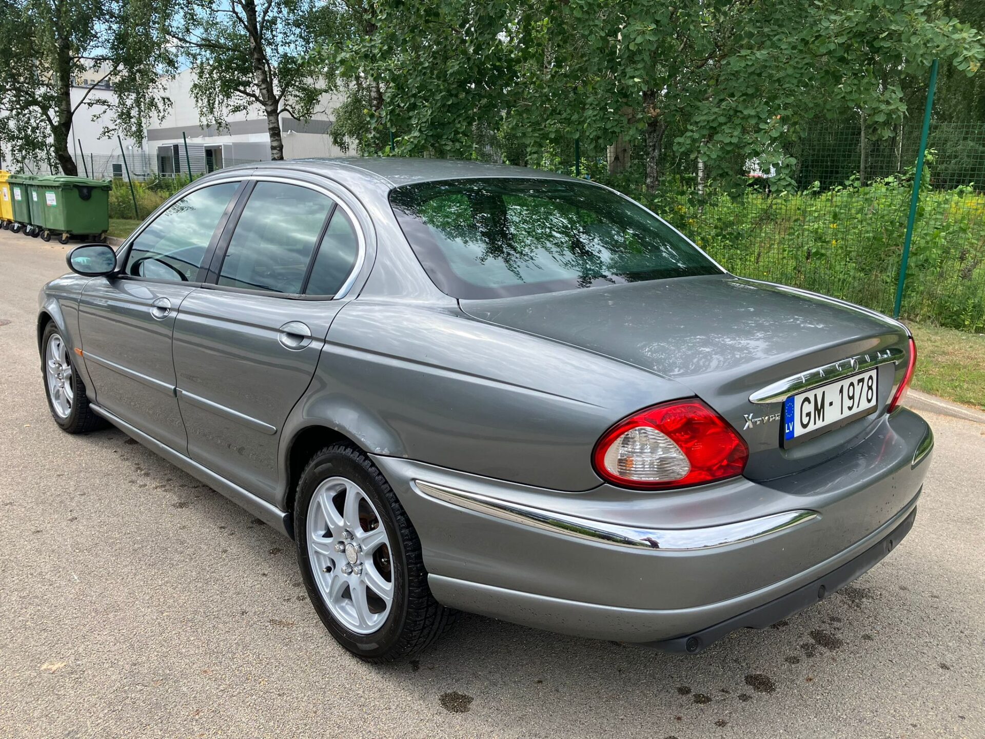 Jaguar X-Type