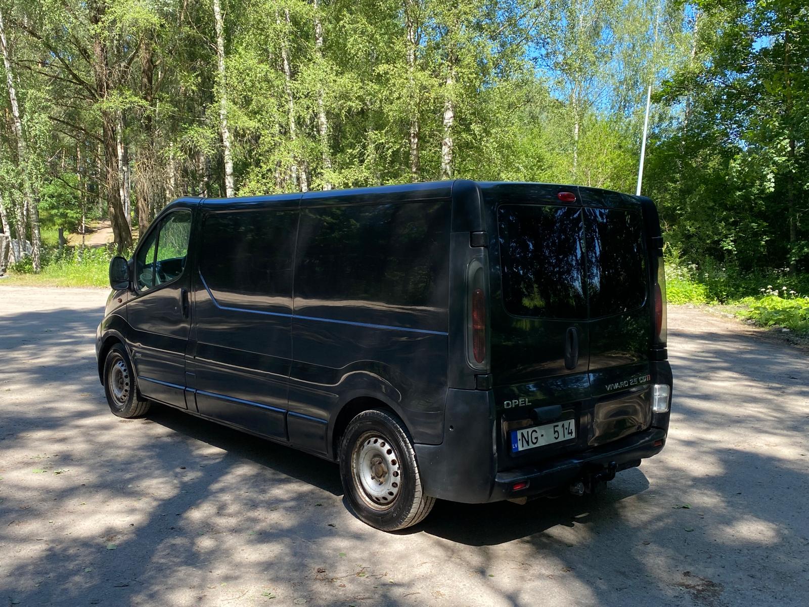 Opel Vivaro kravas buss 3-vietas