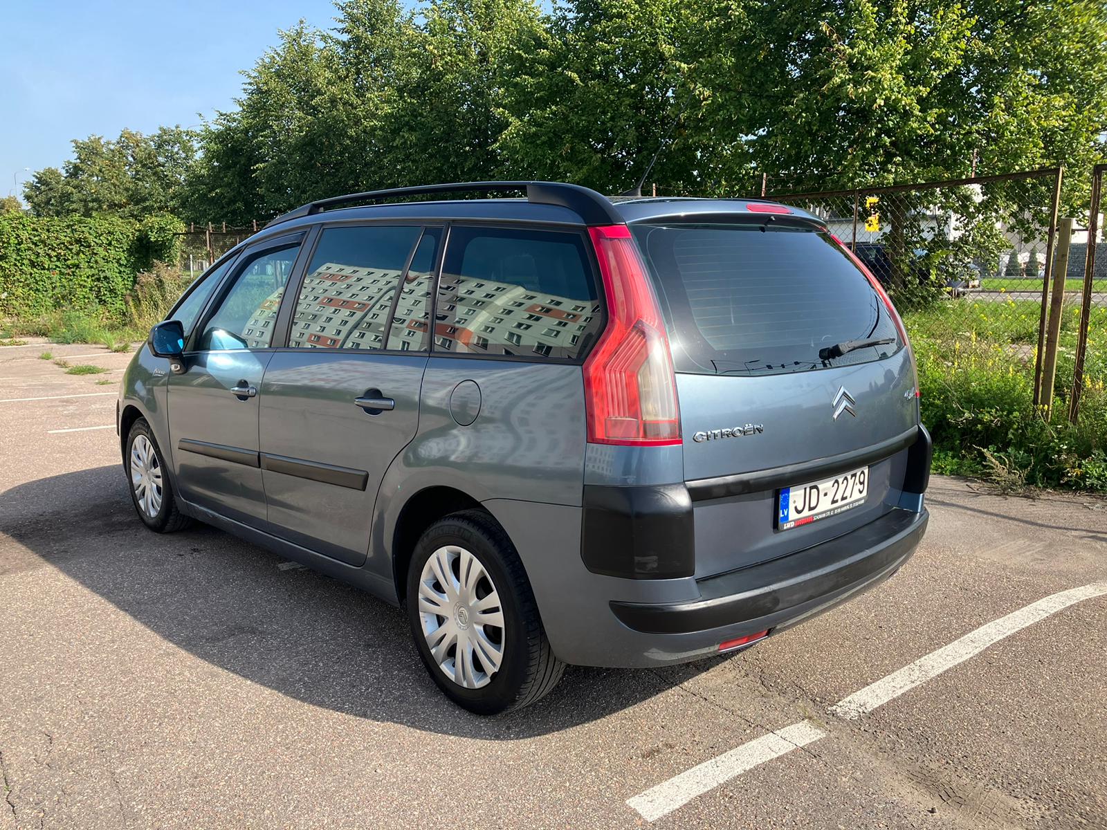 Citroen C4 Picasso 7-vietas