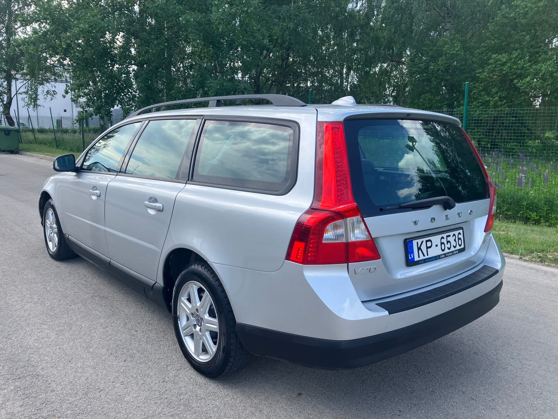 Volvo V70