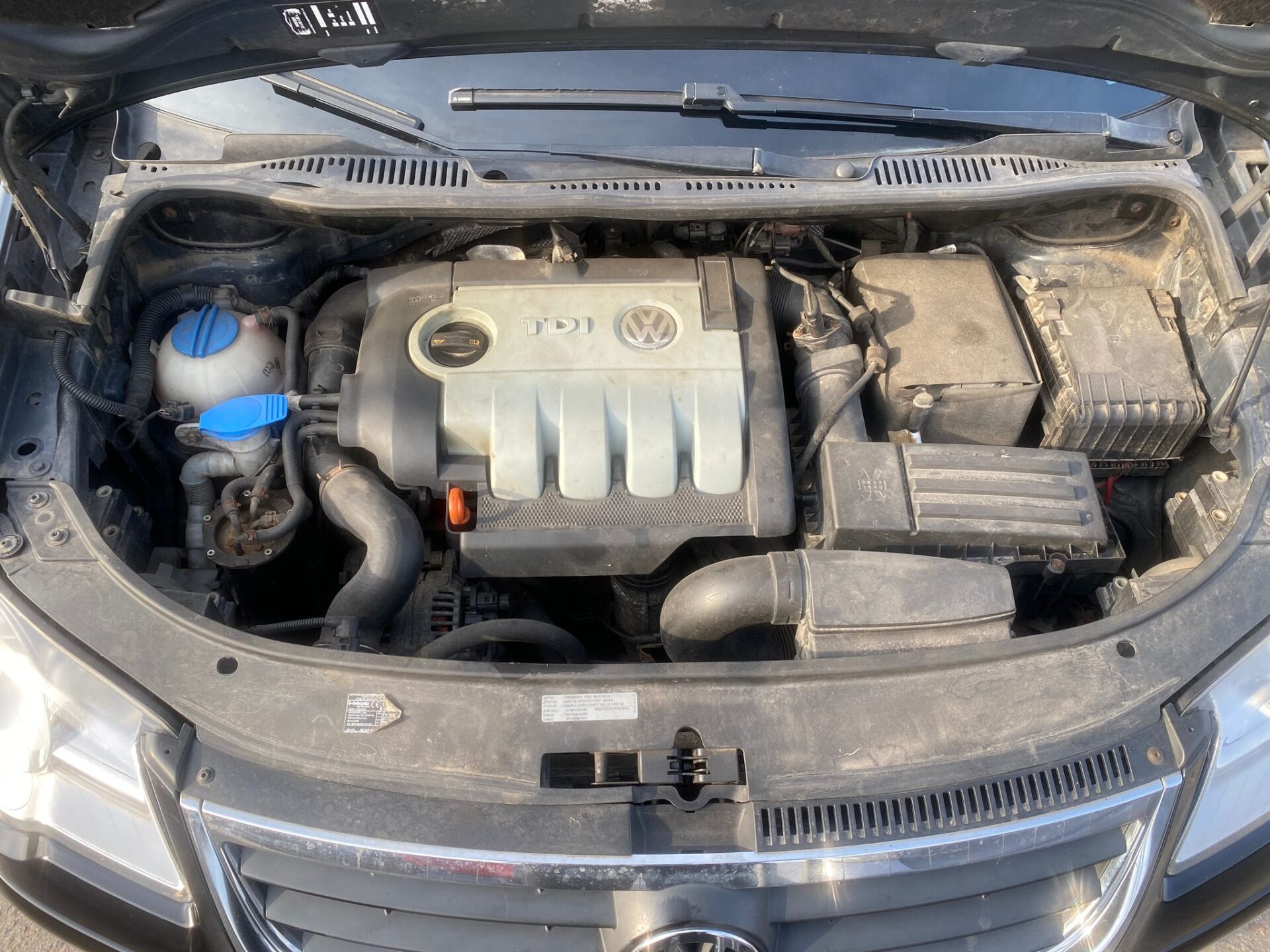 VW TOURAN