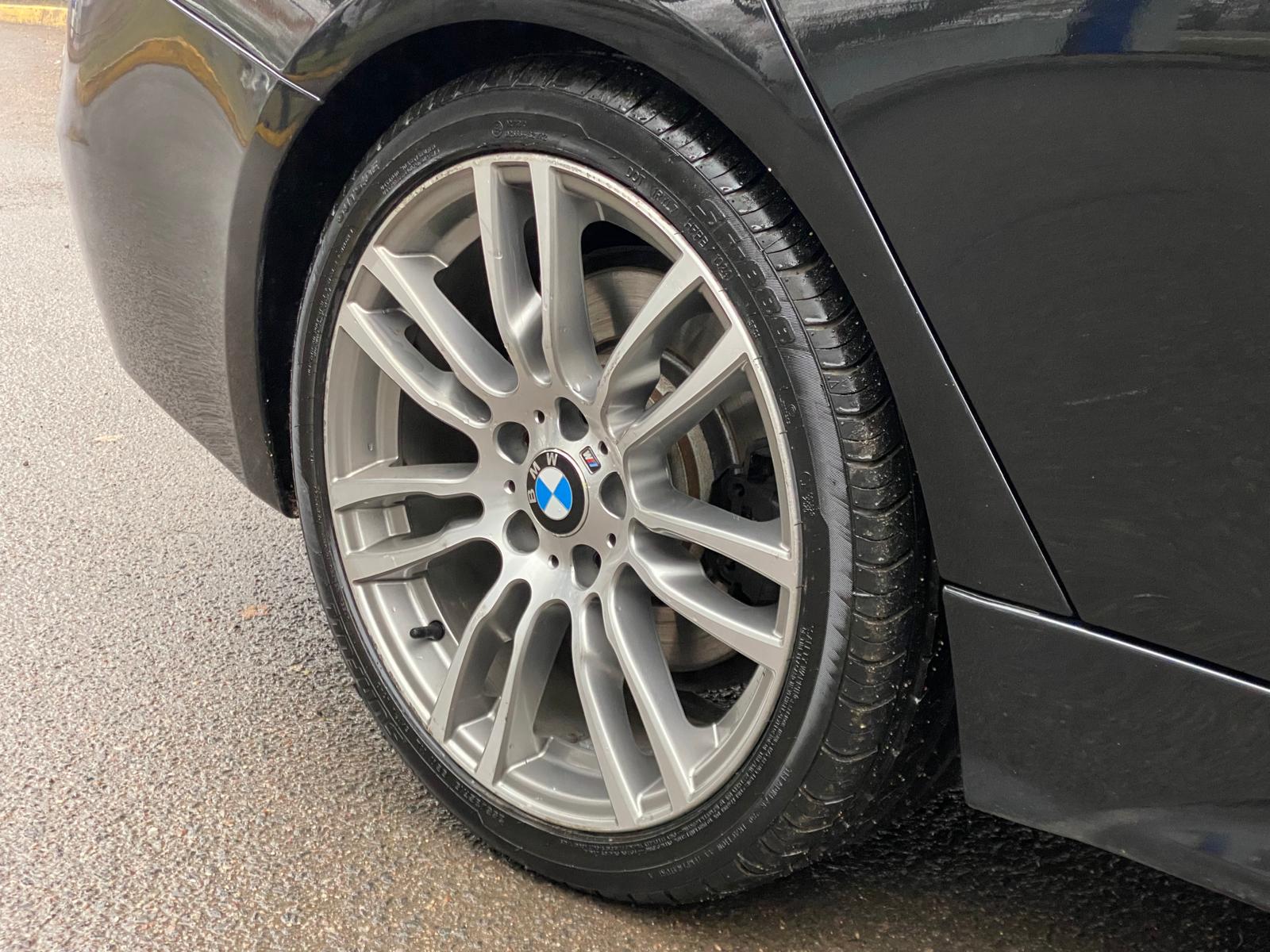 BMW 330 M-PACK