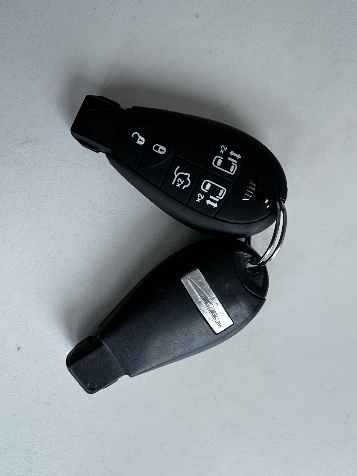 Chrysler Grand Voyager Stow&go 7-vietas