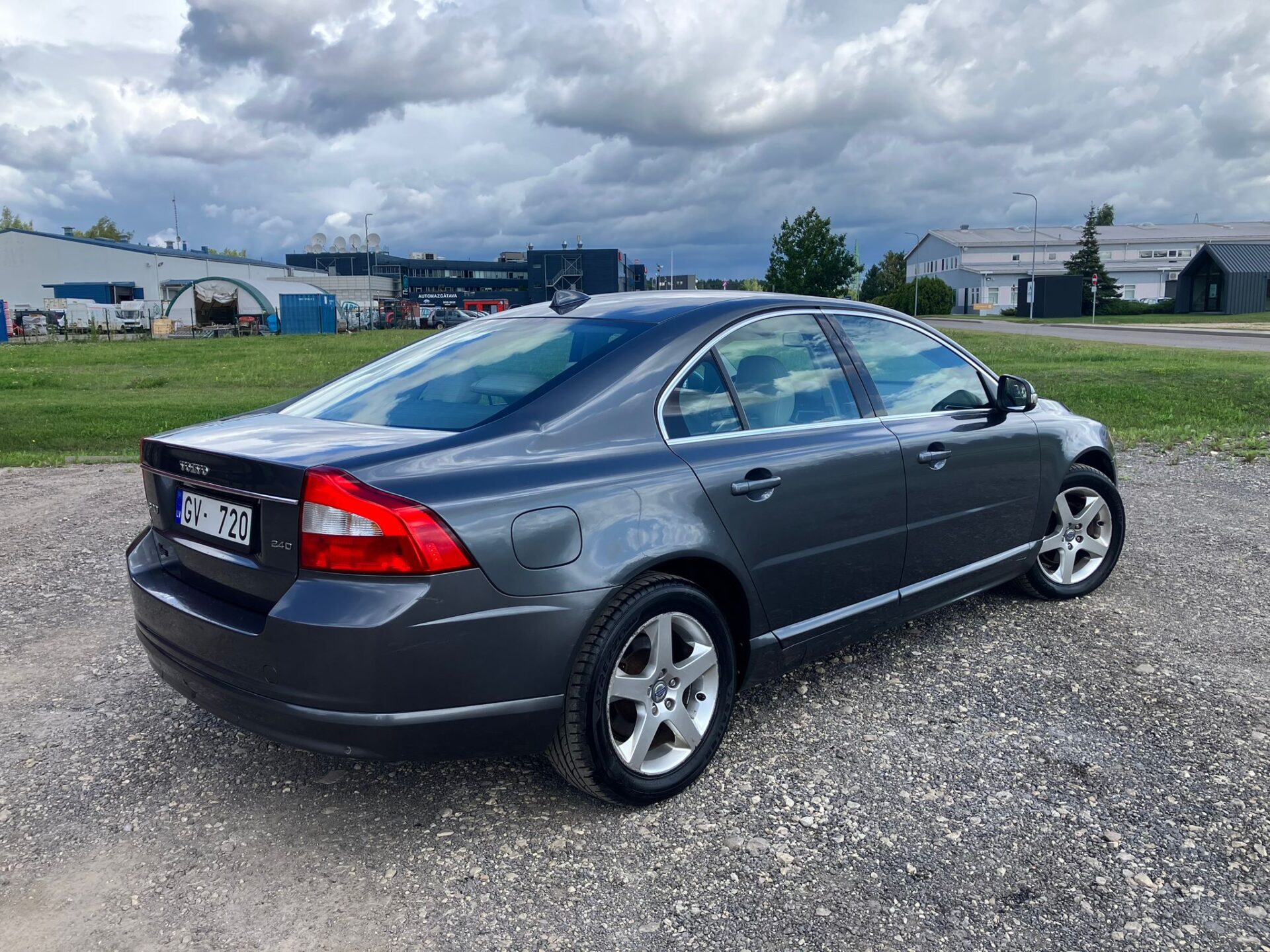 Volvo S80
