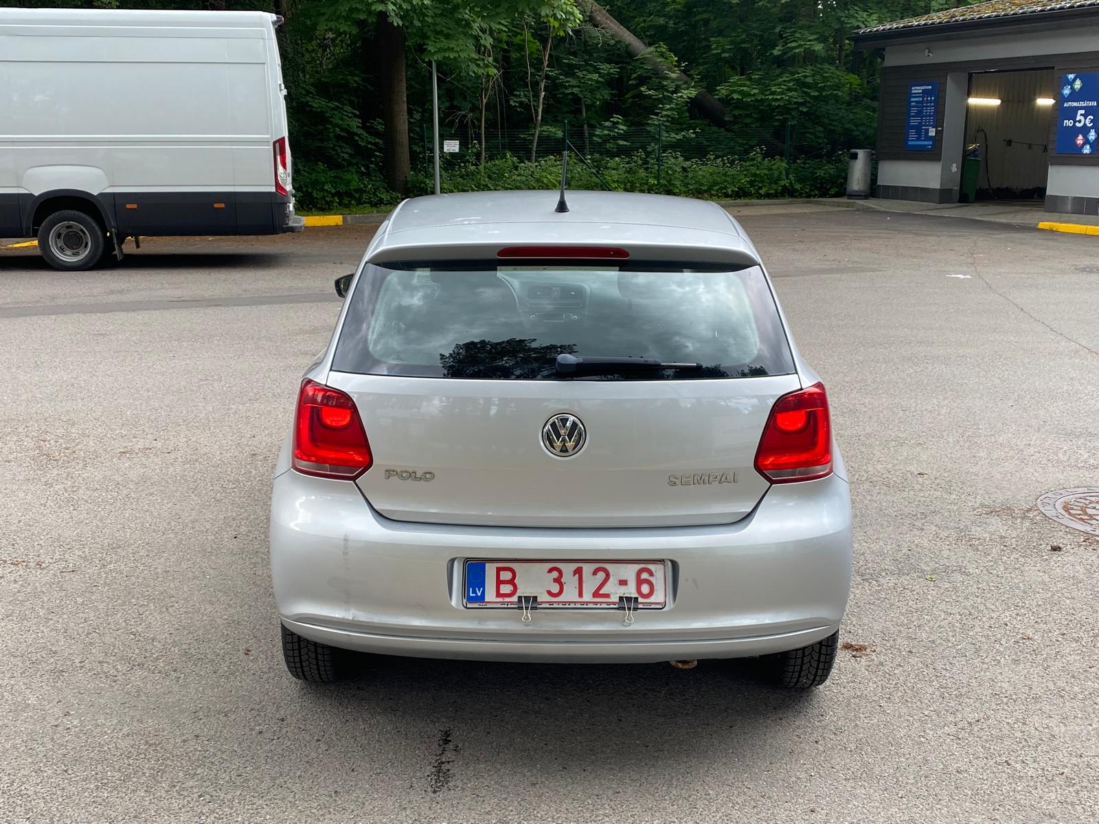 VW POLO