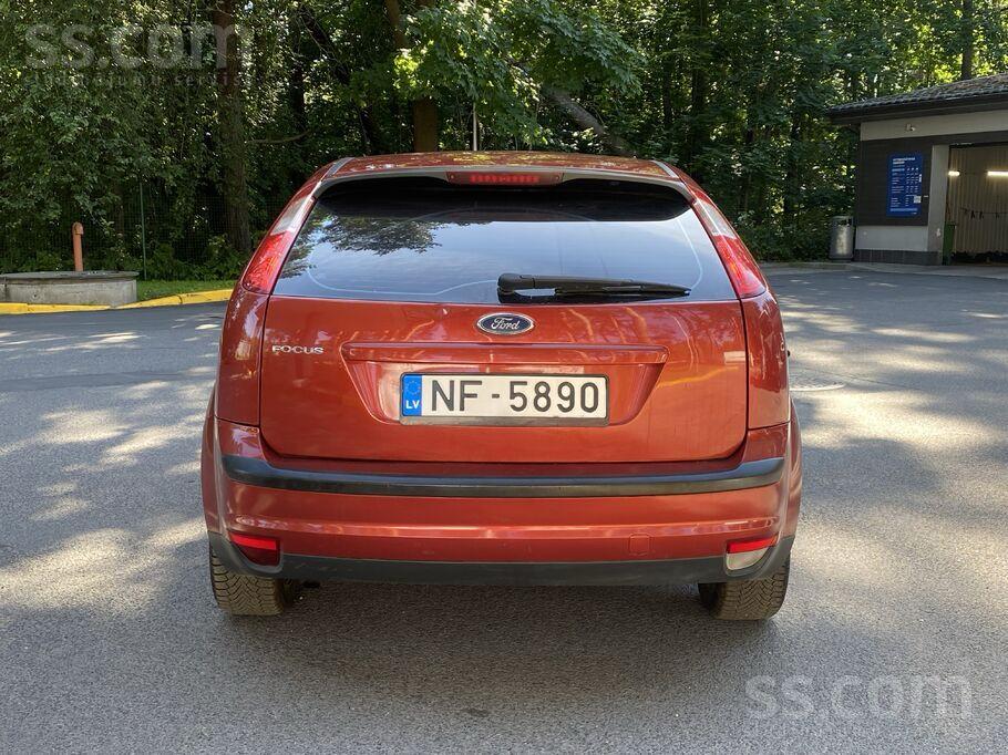 FORD FOCUS
