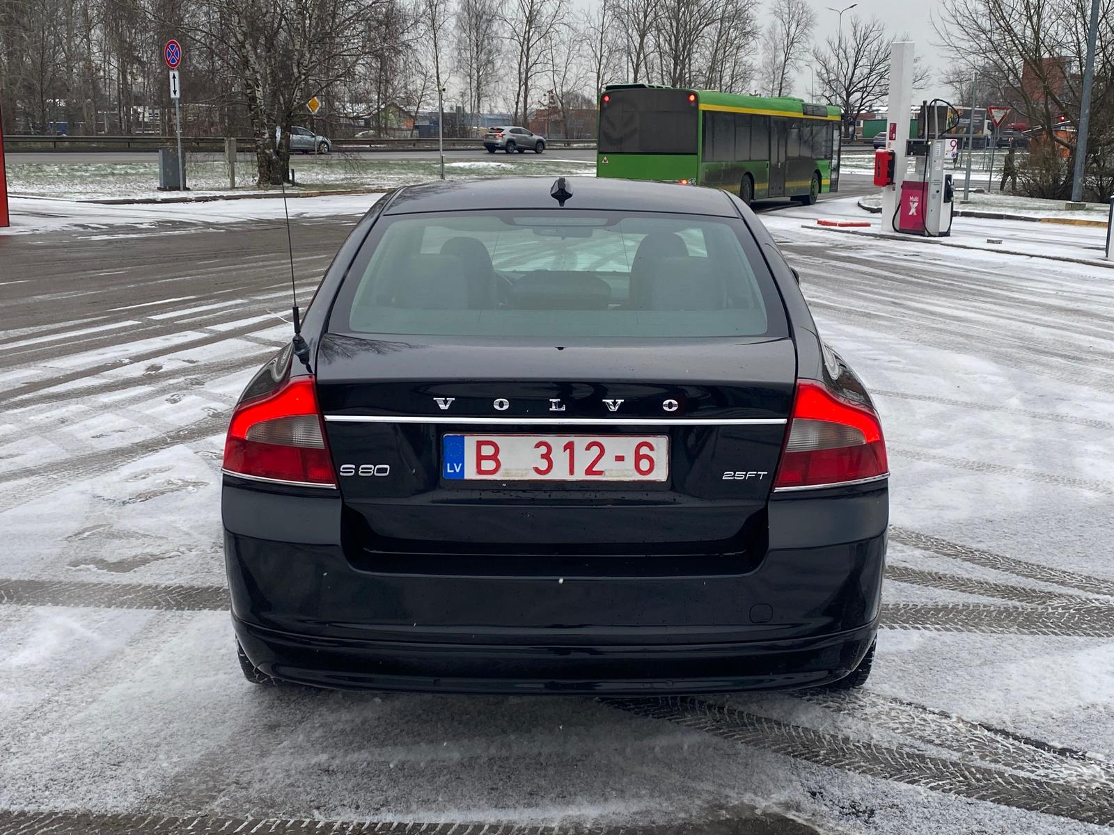 Volvo S80