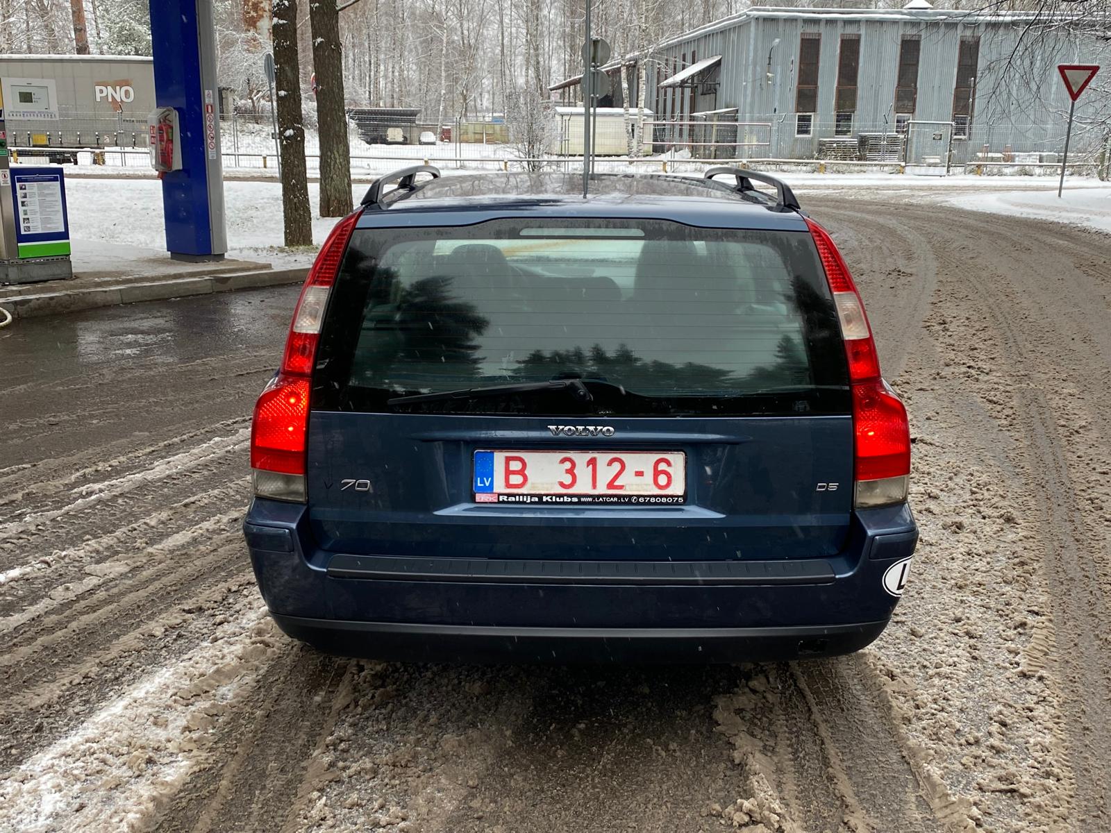 VOLVO V70