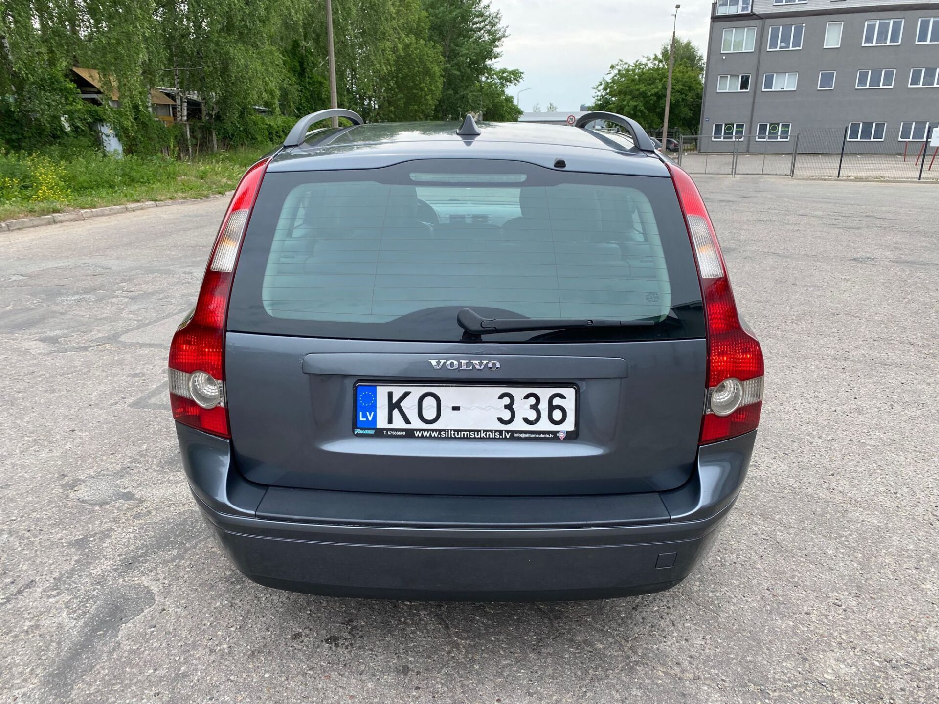 Volvo V50