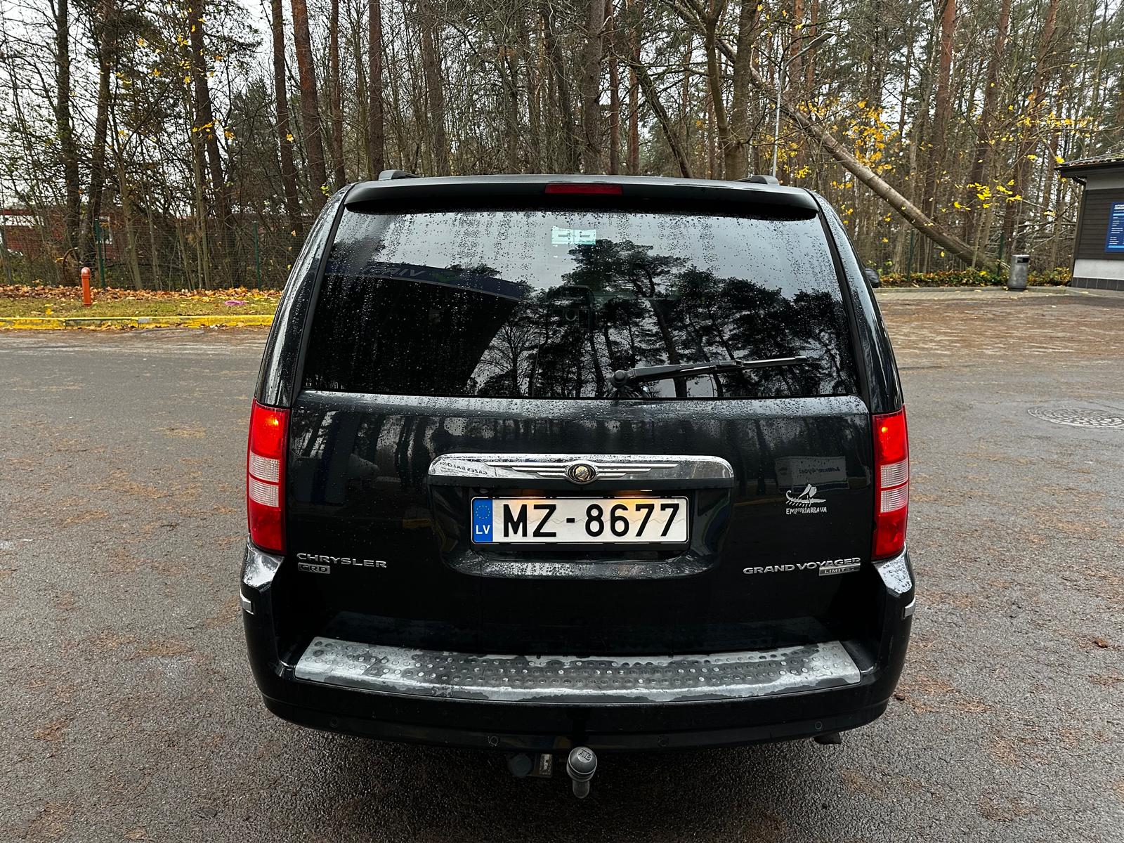 Chrysler Grand Voyager Stow&go 7-vietas