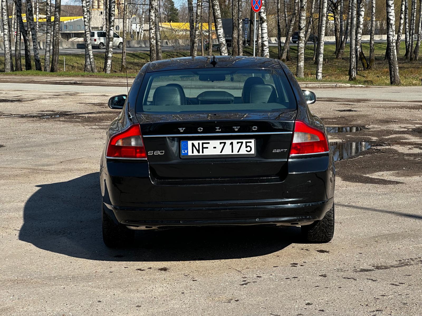 Volvo S80