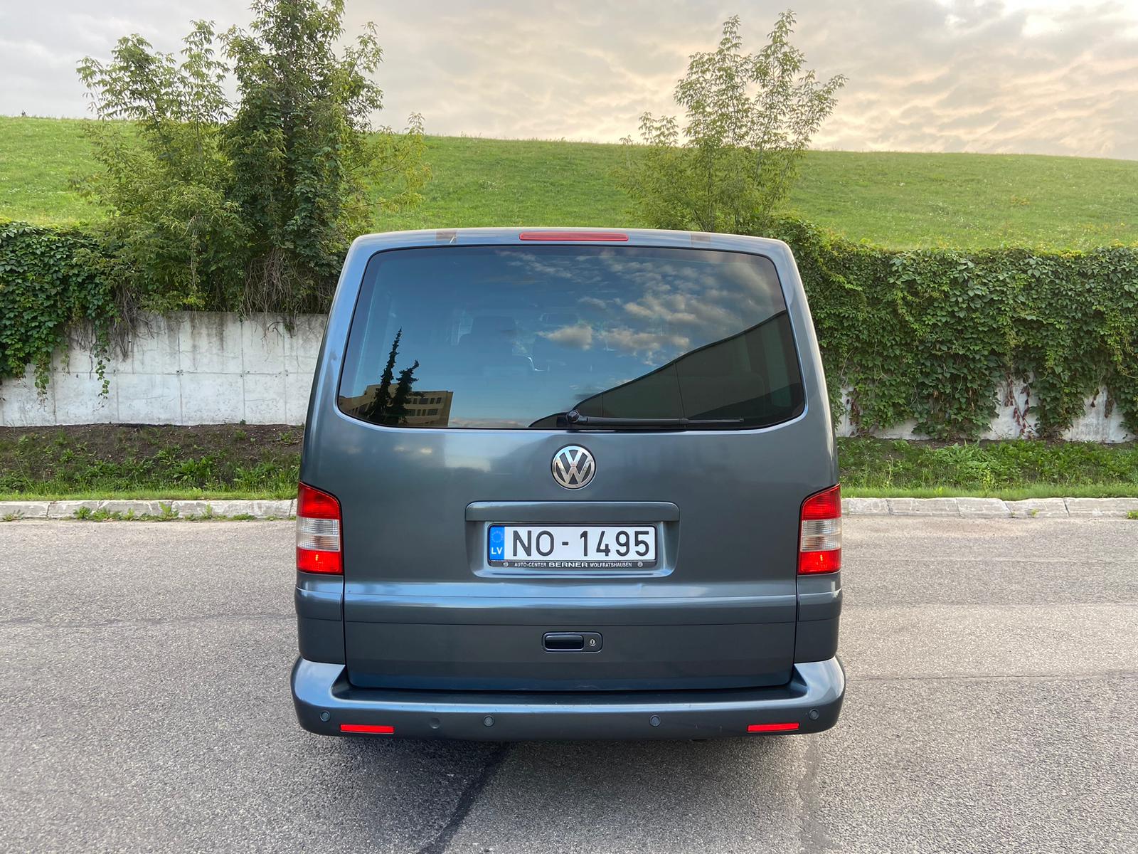 VW Multivan Highline 7-vietas