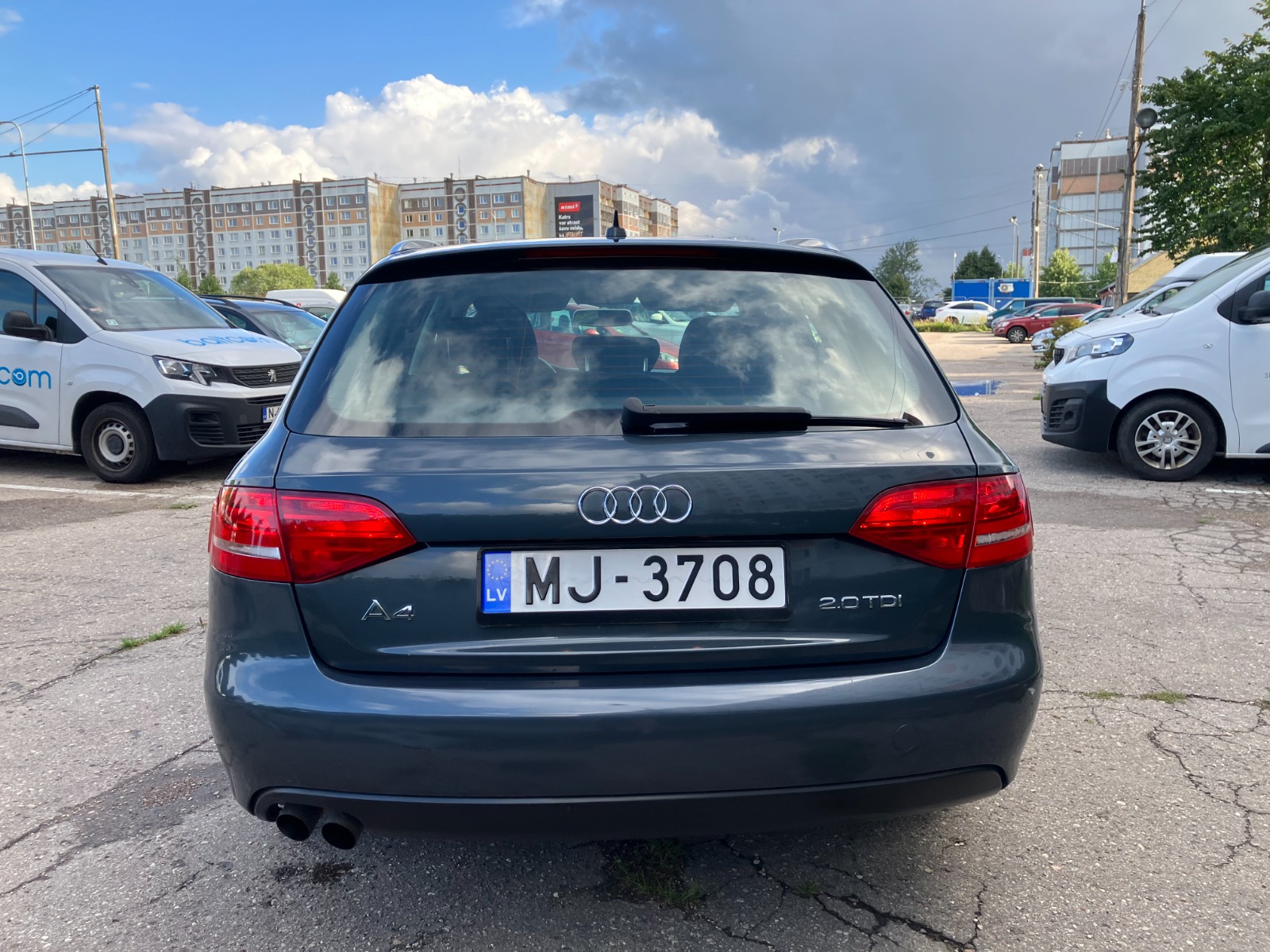 Audi A4
