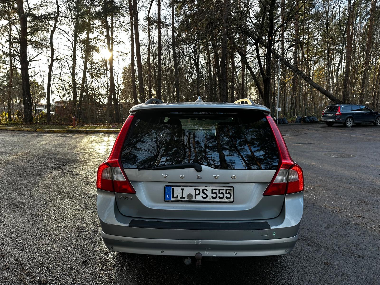 VOLVO V70