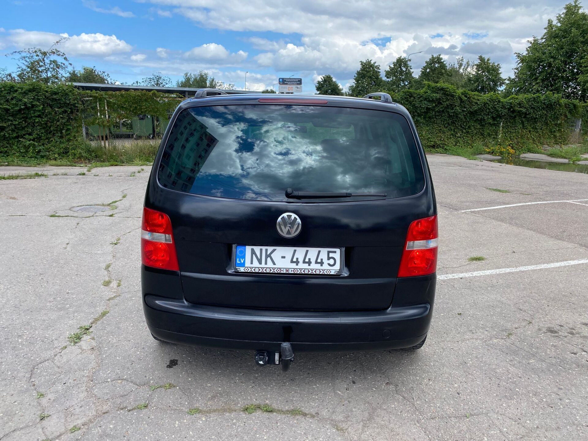VW Touran 7-seats