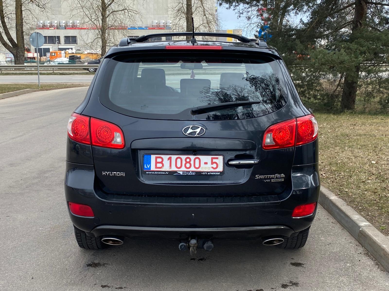 HYUNDAI SANTA FE 4WD