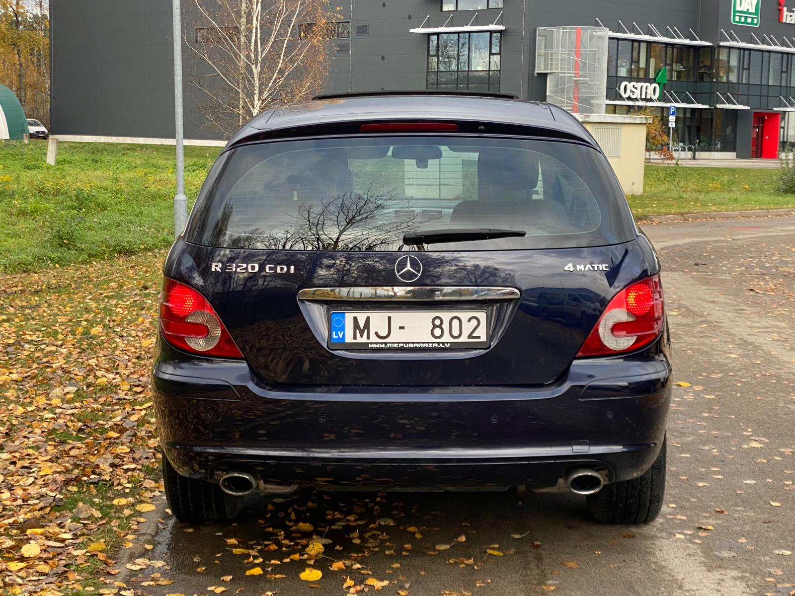 Mercedes Benz R320 6-мест