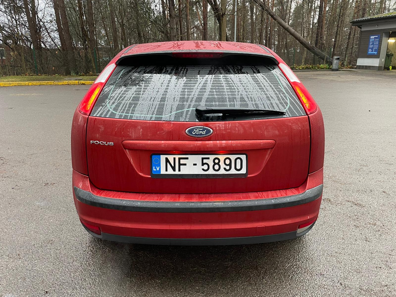 FORD FOCUS