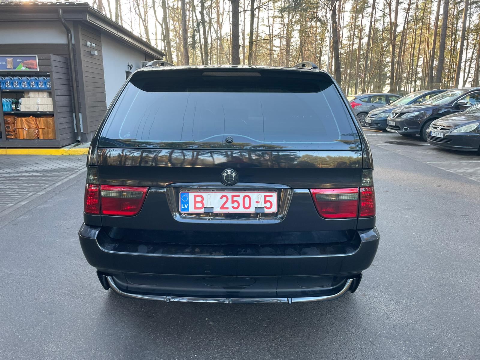 BMW X5 IS KOMPLEKTĀCIJĀ
