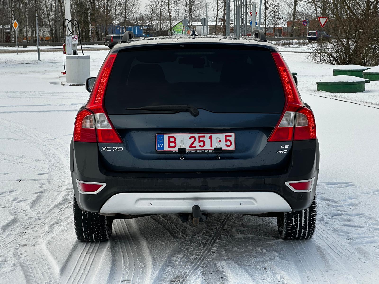 VOLVO XC70 SUMMUM