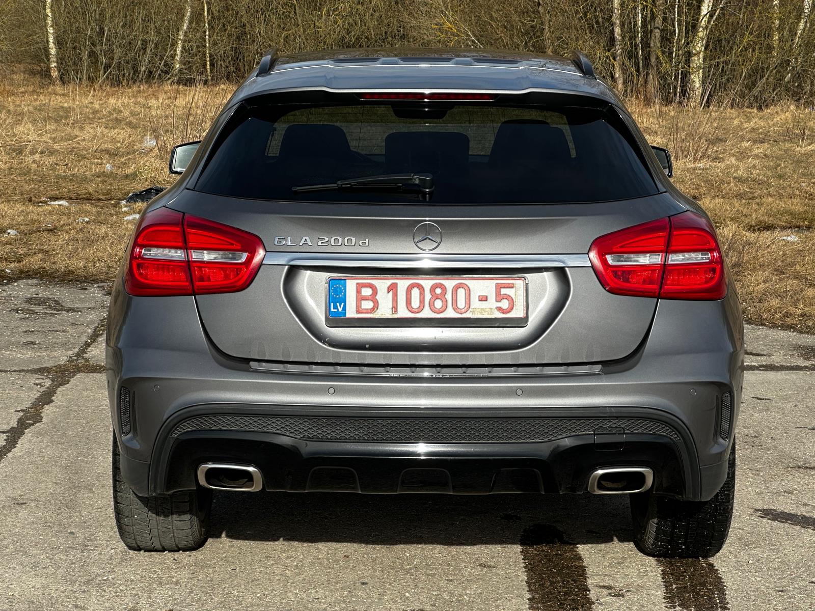 Mercedes GLA200