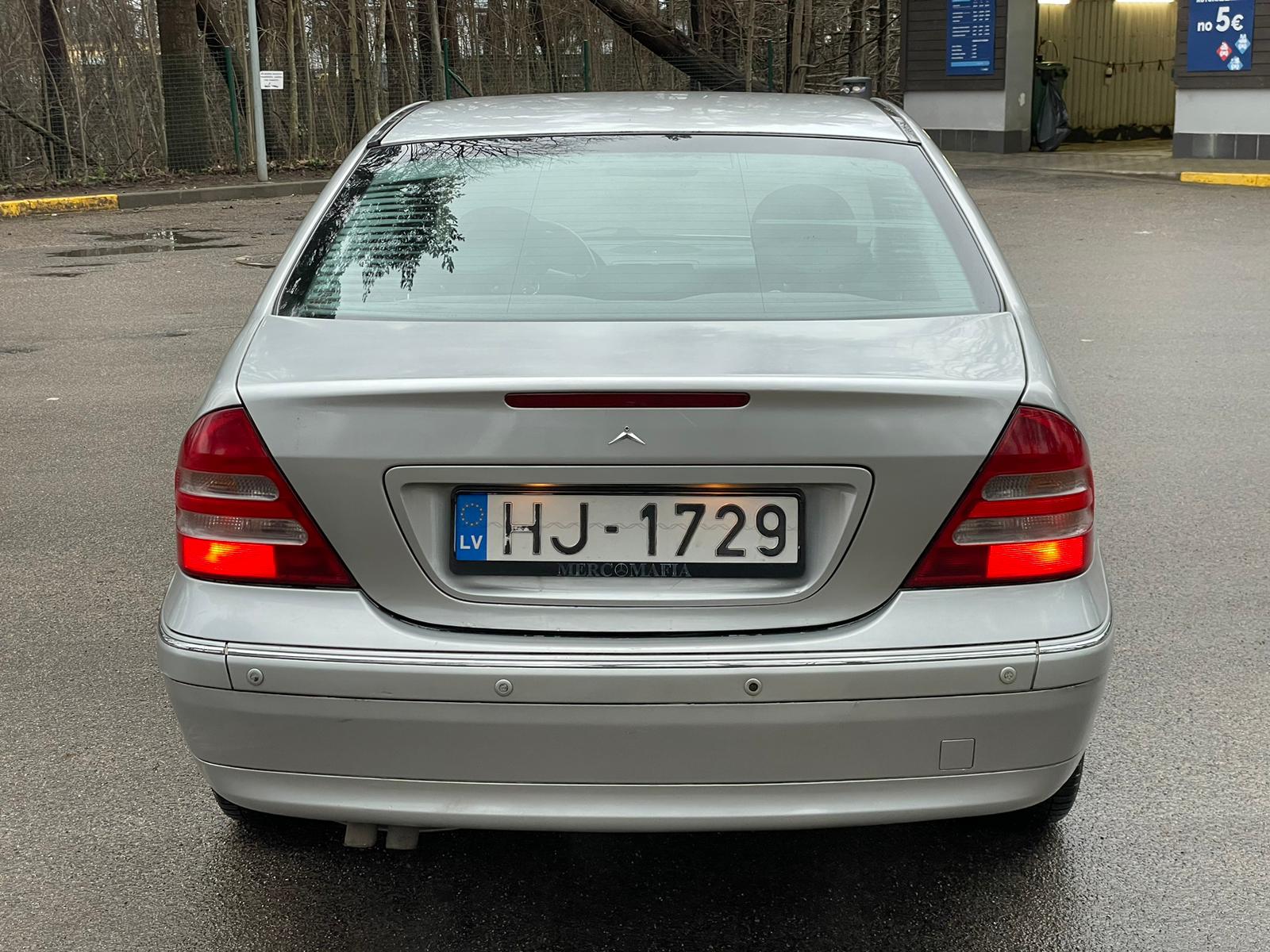 Mercedes Benz C200 Avantgarde