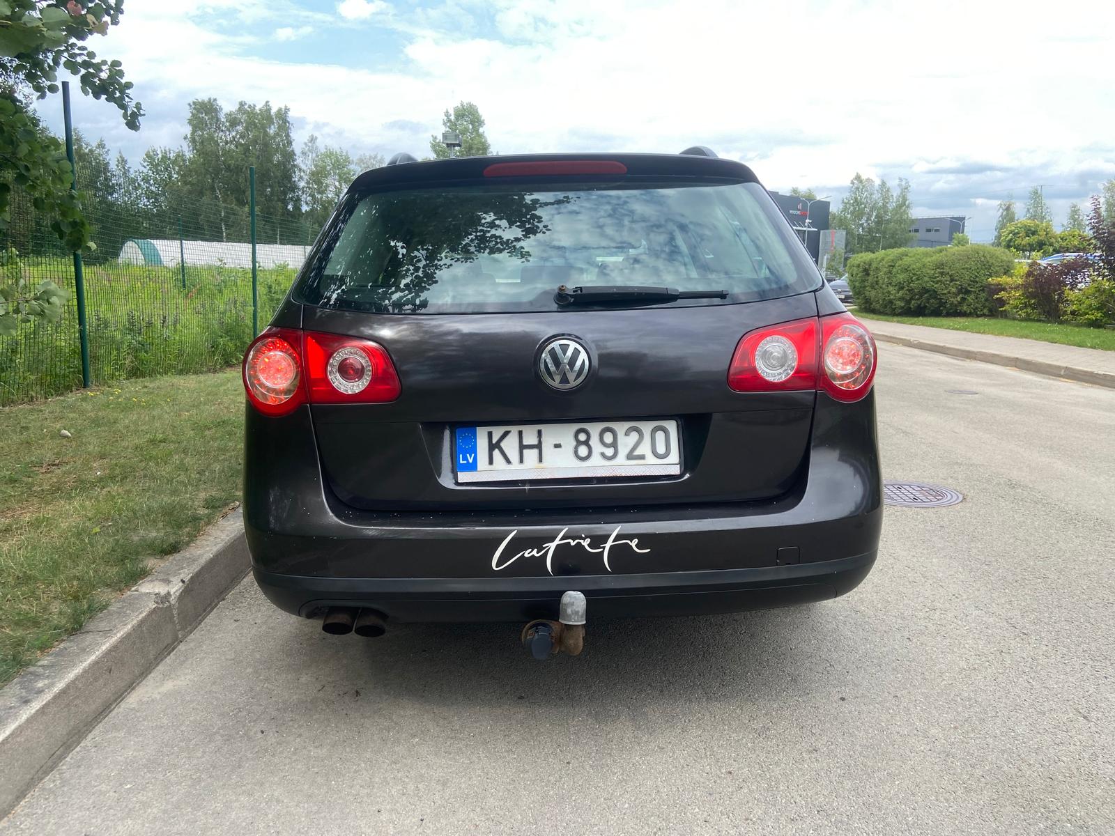 VW Passat (B6)