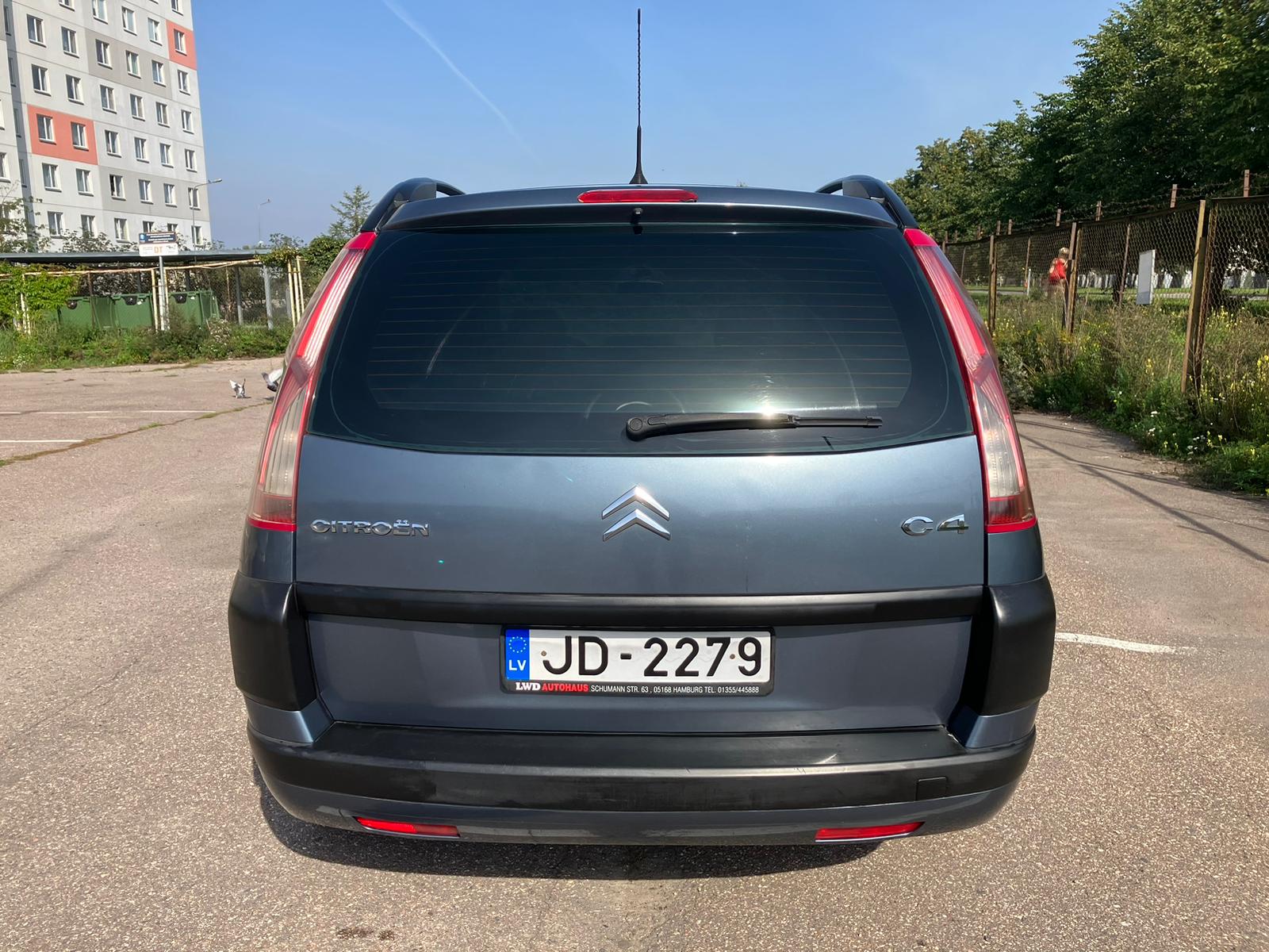 Citroen C4 Picasso 7-vietas