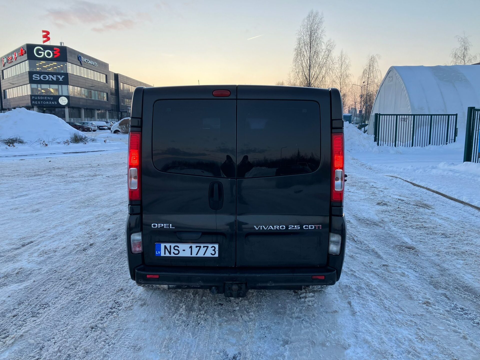 Opel Vivaro ( From Germany, not used in Latvia)
