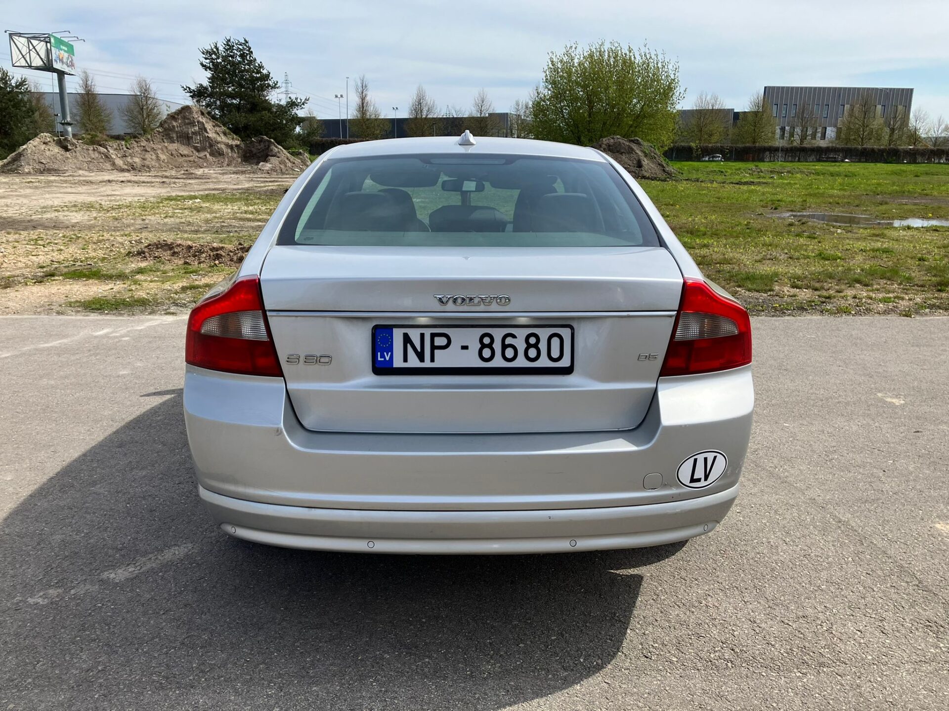 Volvo S80