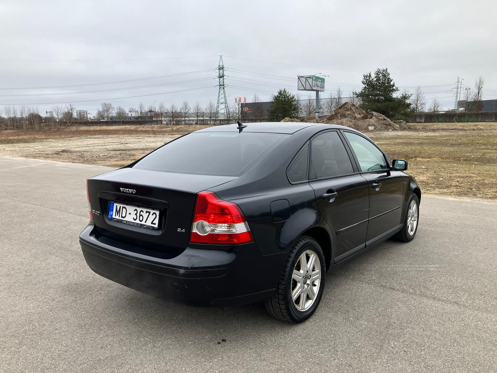 Volvo S40
