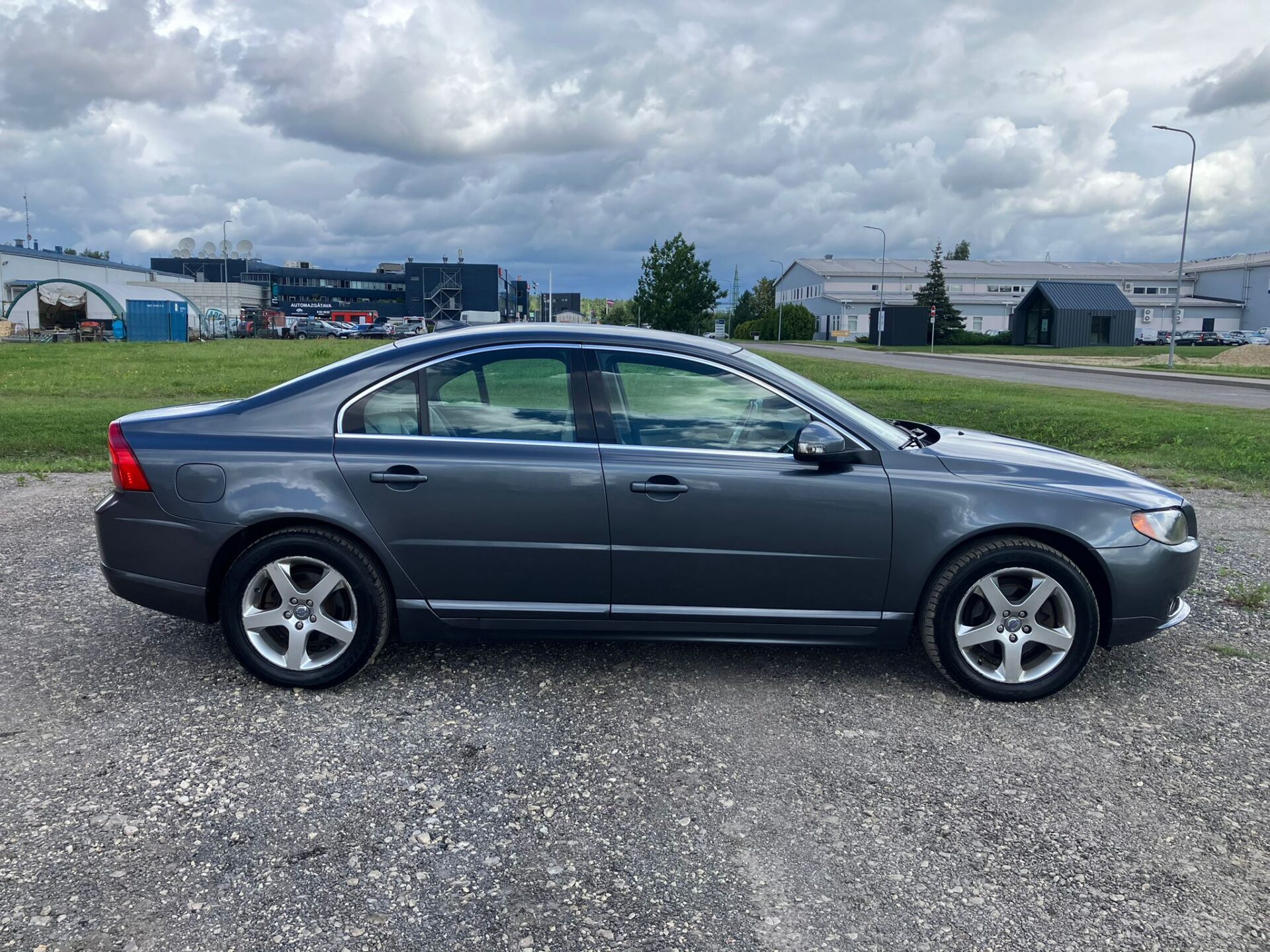 Volvo S80