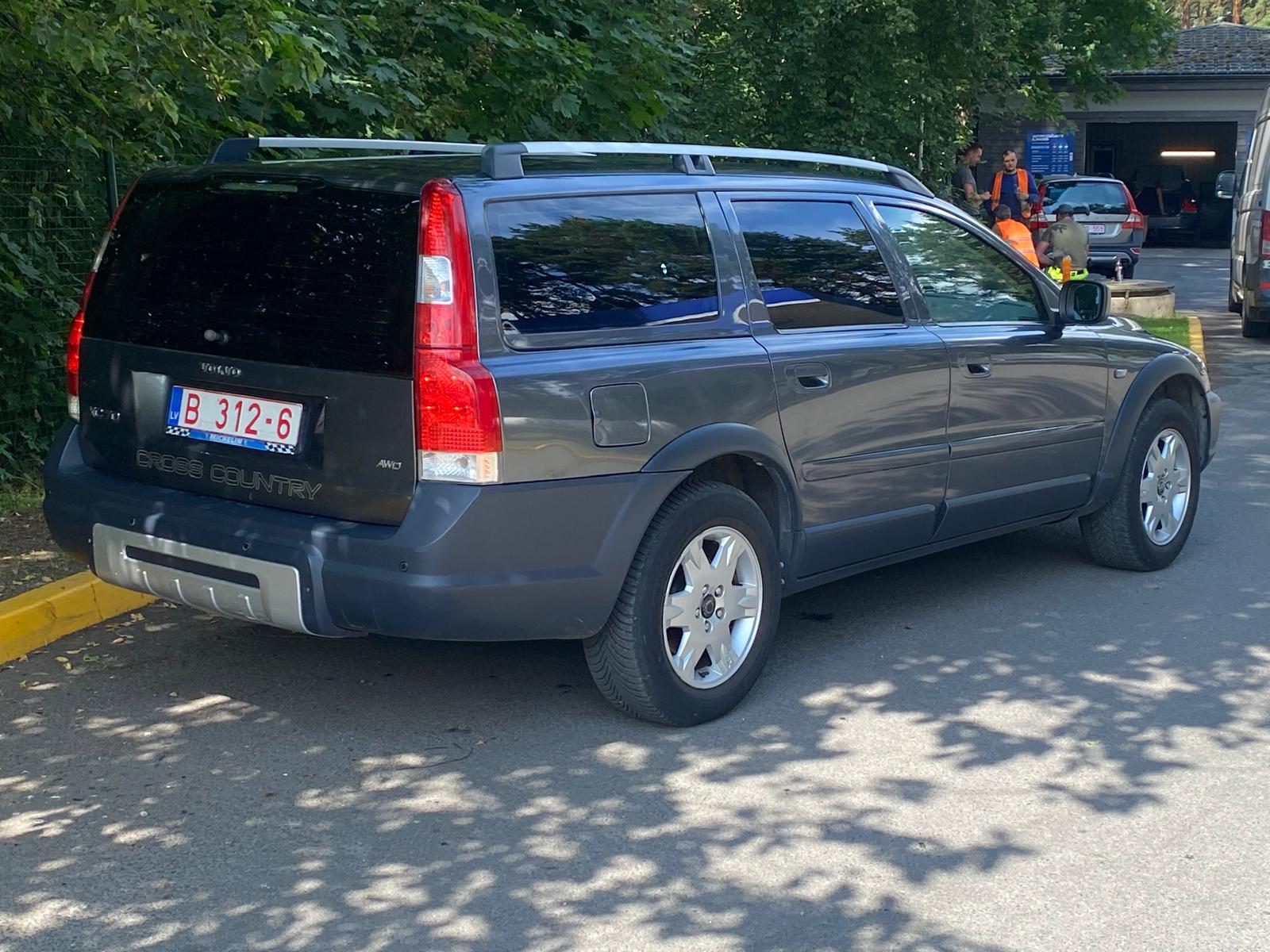 VOLVO XC70