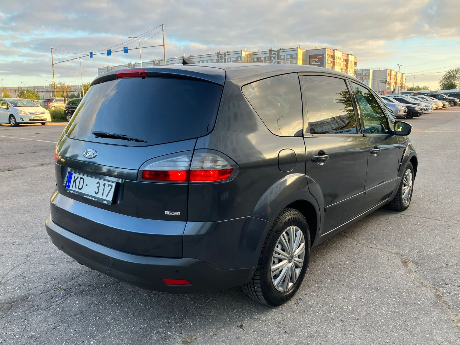 Ford S-Max