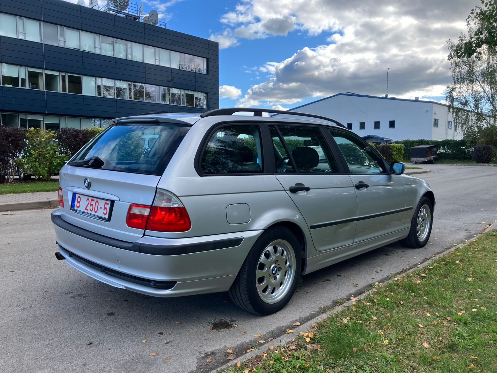 BMW 318 (e46)