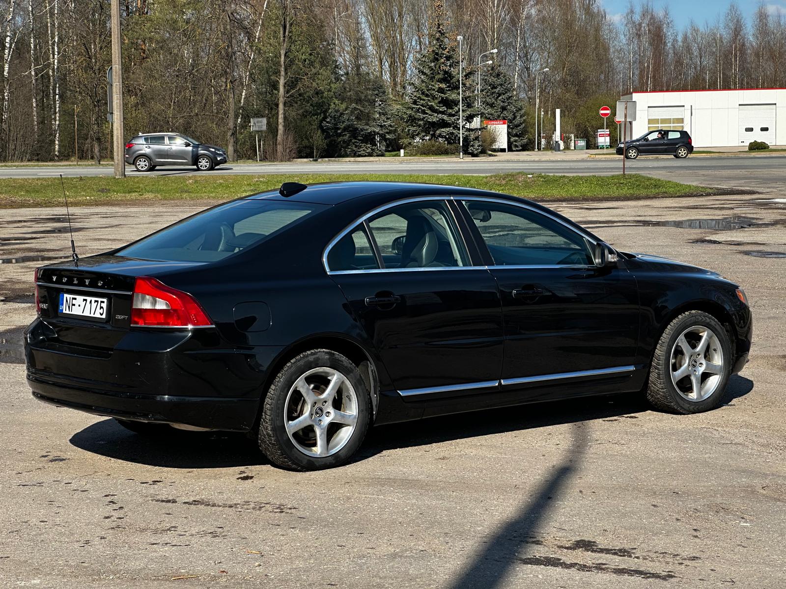 Volvo S80