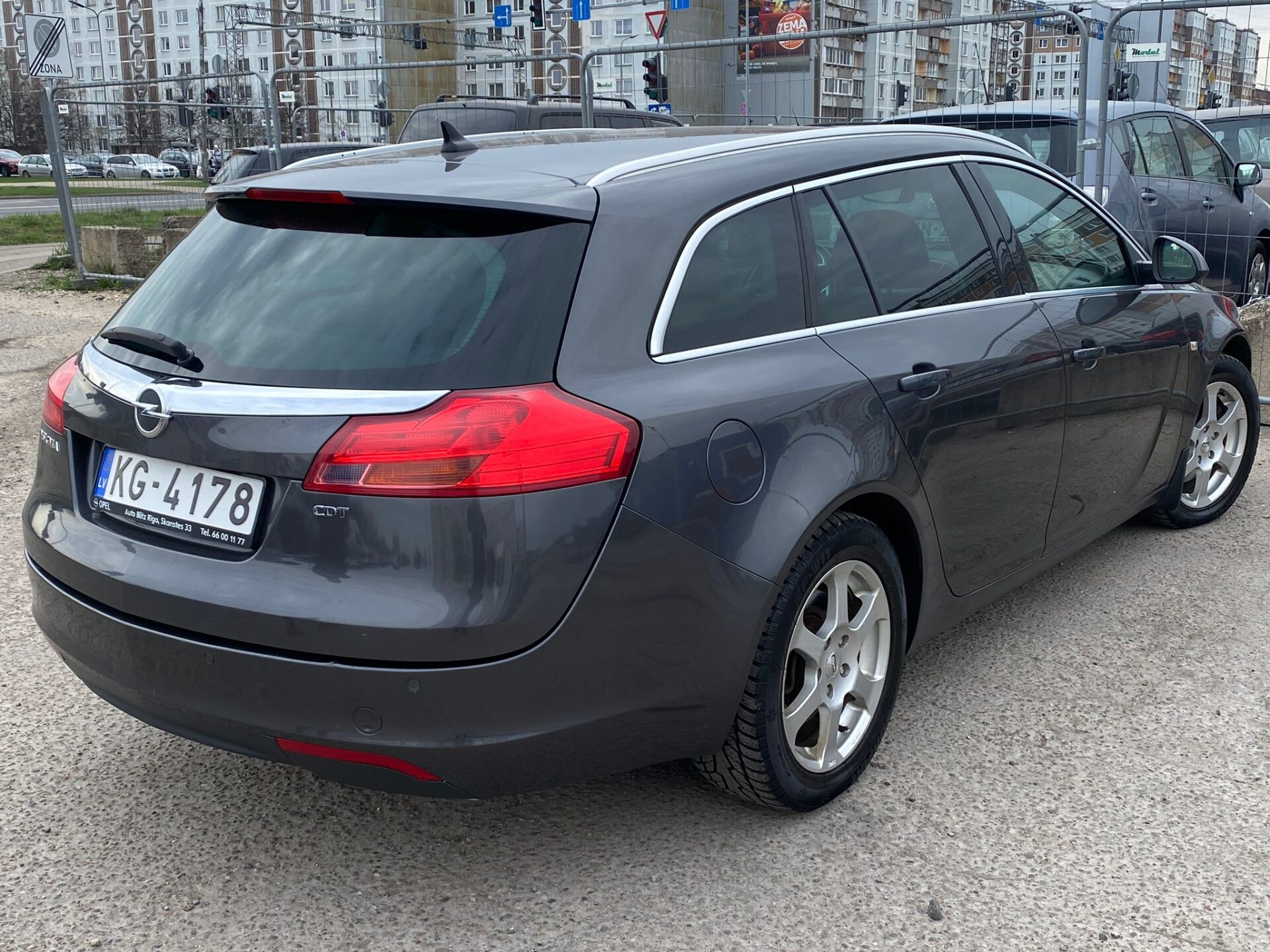 OPEL INSIGNIA SPORTS TOURER