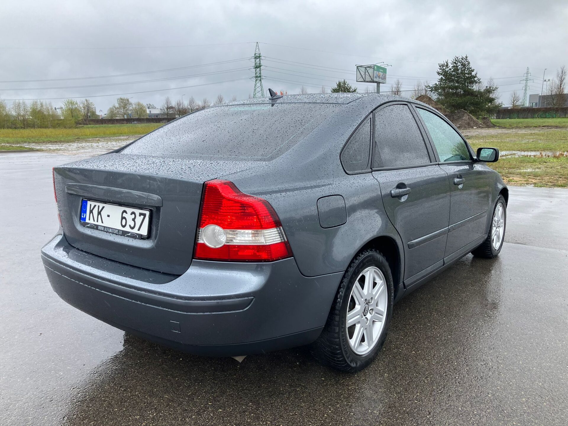 Volvo S40