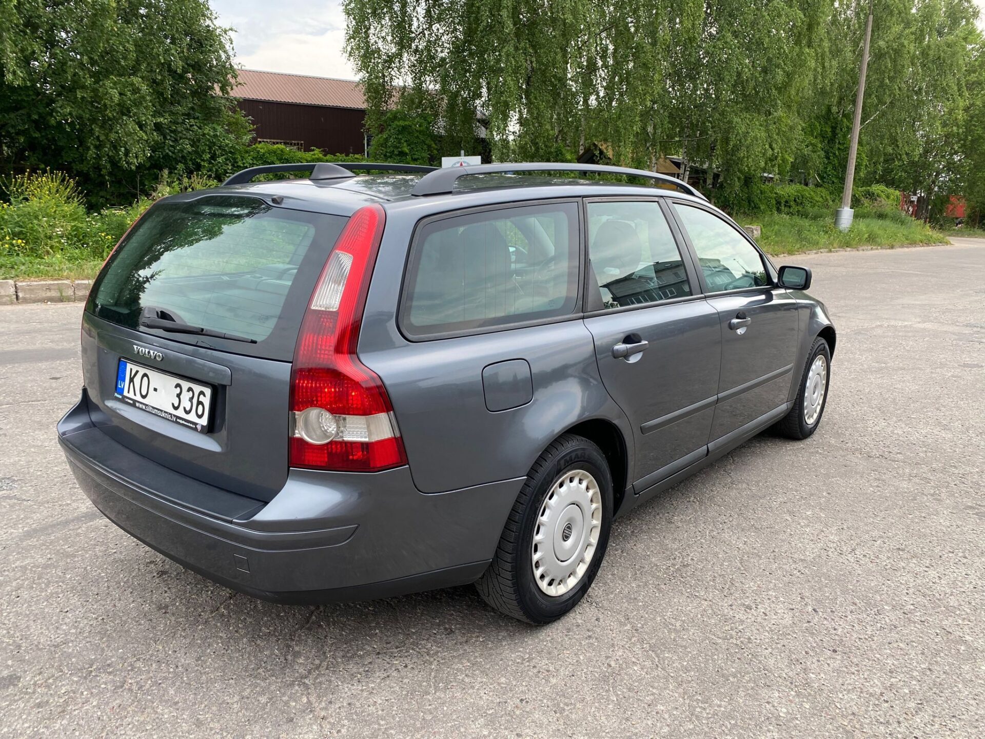 Volvo V50