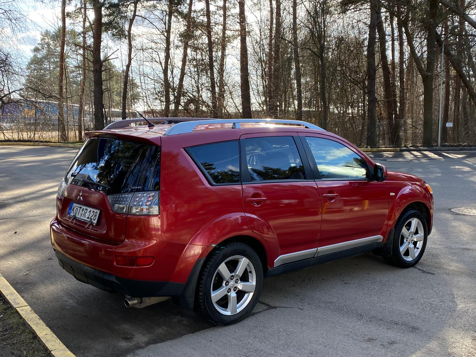 MITSUBISHI OUTLANDER 4X4
