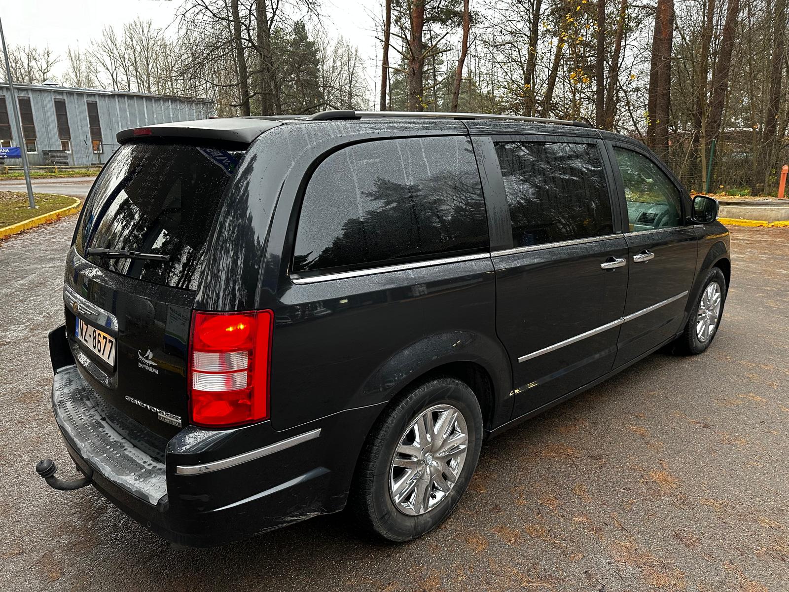 Chrysler Grand Voyager Stow&go 7-vietas