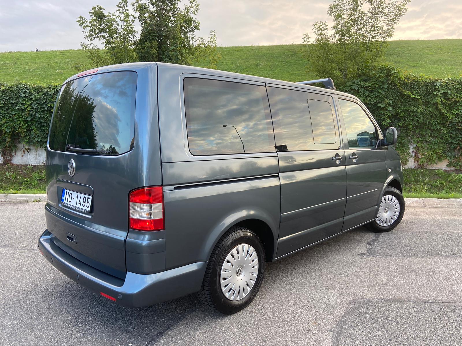 VW Multivan Highline 7-vietas