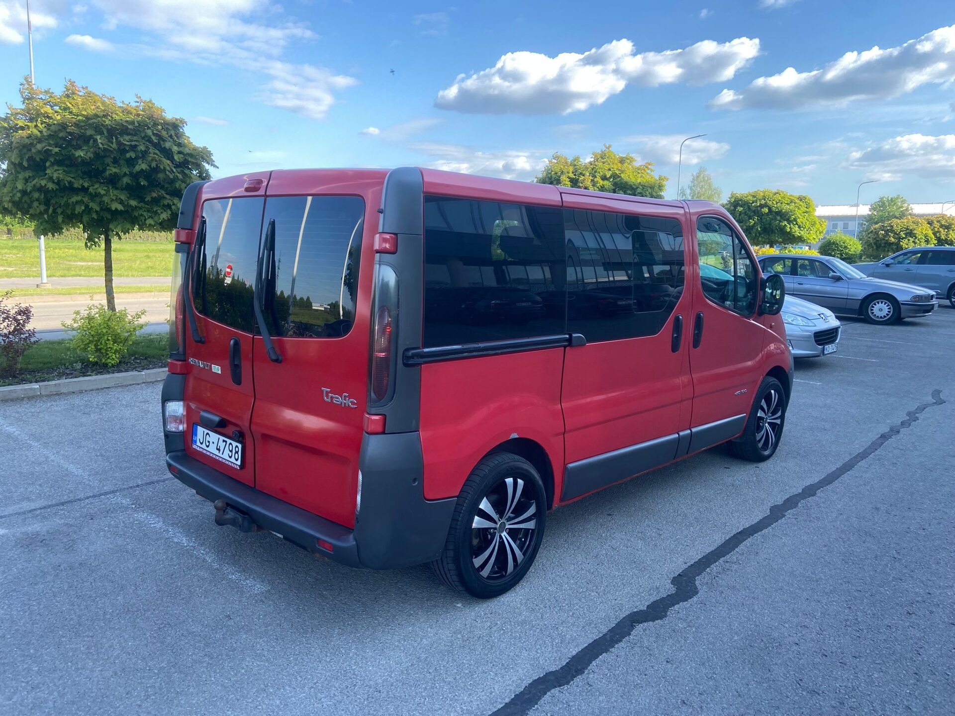 Renault Trafic 8-vietas