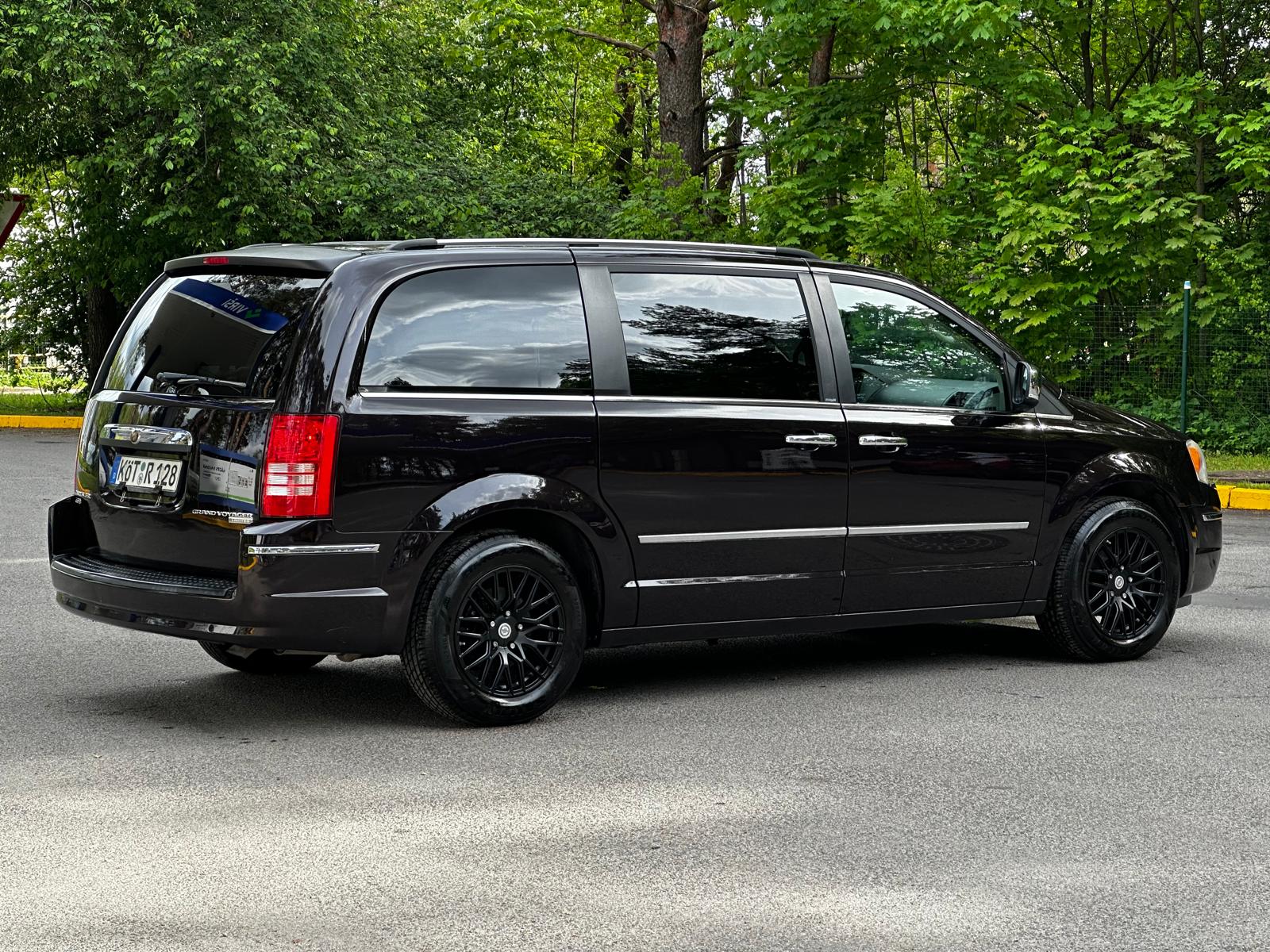 CHRYSLER GRAND VOYAGER STOW N GO 7 VIETAS