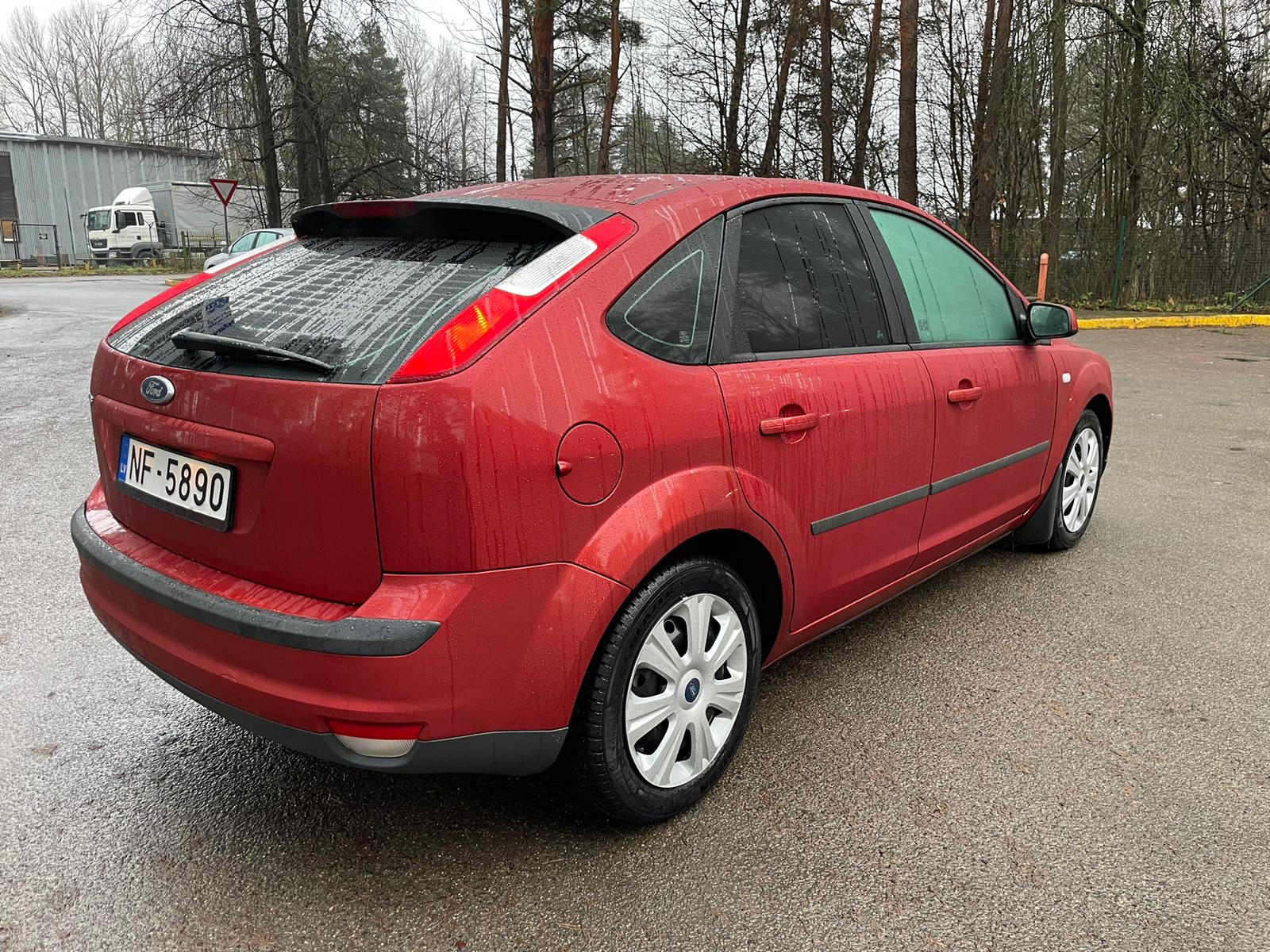 FORD FOCUS