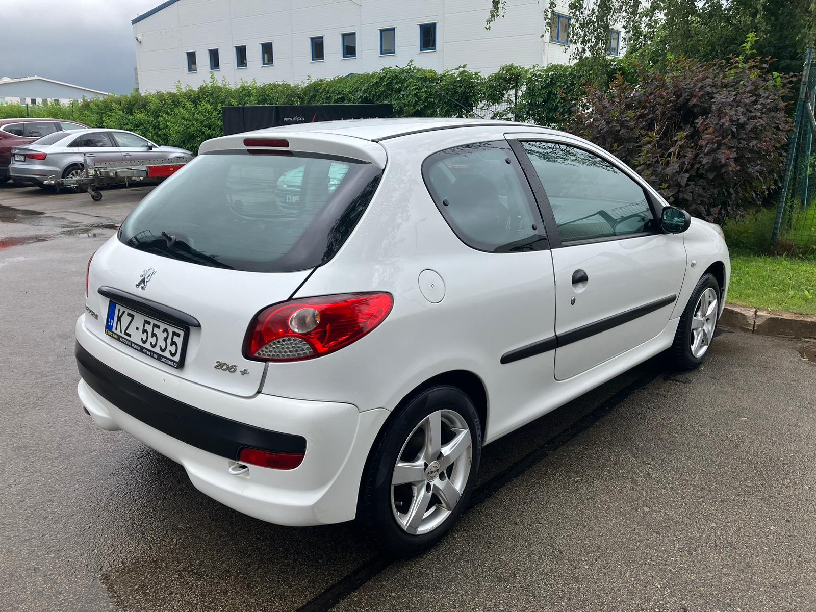 Peugeot 206+