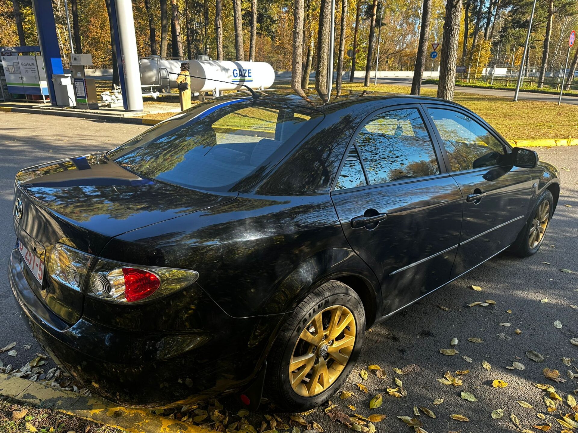 Mazda 6