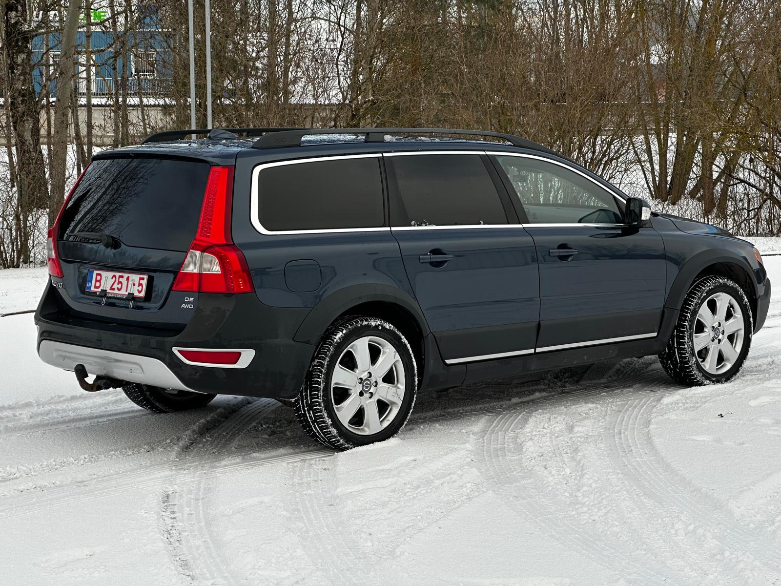 VOLVO XC70 SUMMUM
