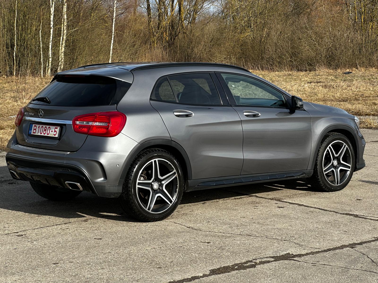 Mercedes GLA200